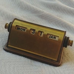 Vintage mid century Park Sherman brass perpetual desk calendar
